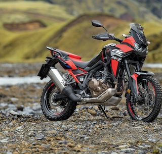 AFRICA TWIN-4