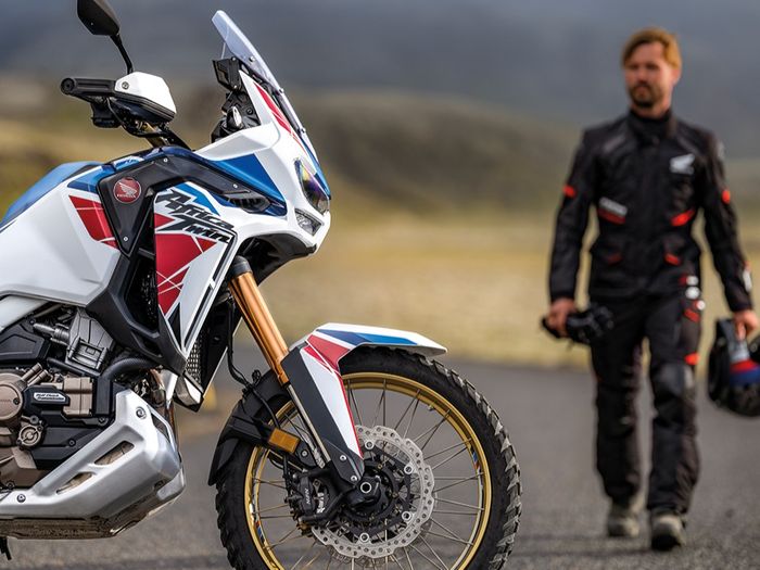 AFRICA TWIN ADVENTURE SPORTS-1